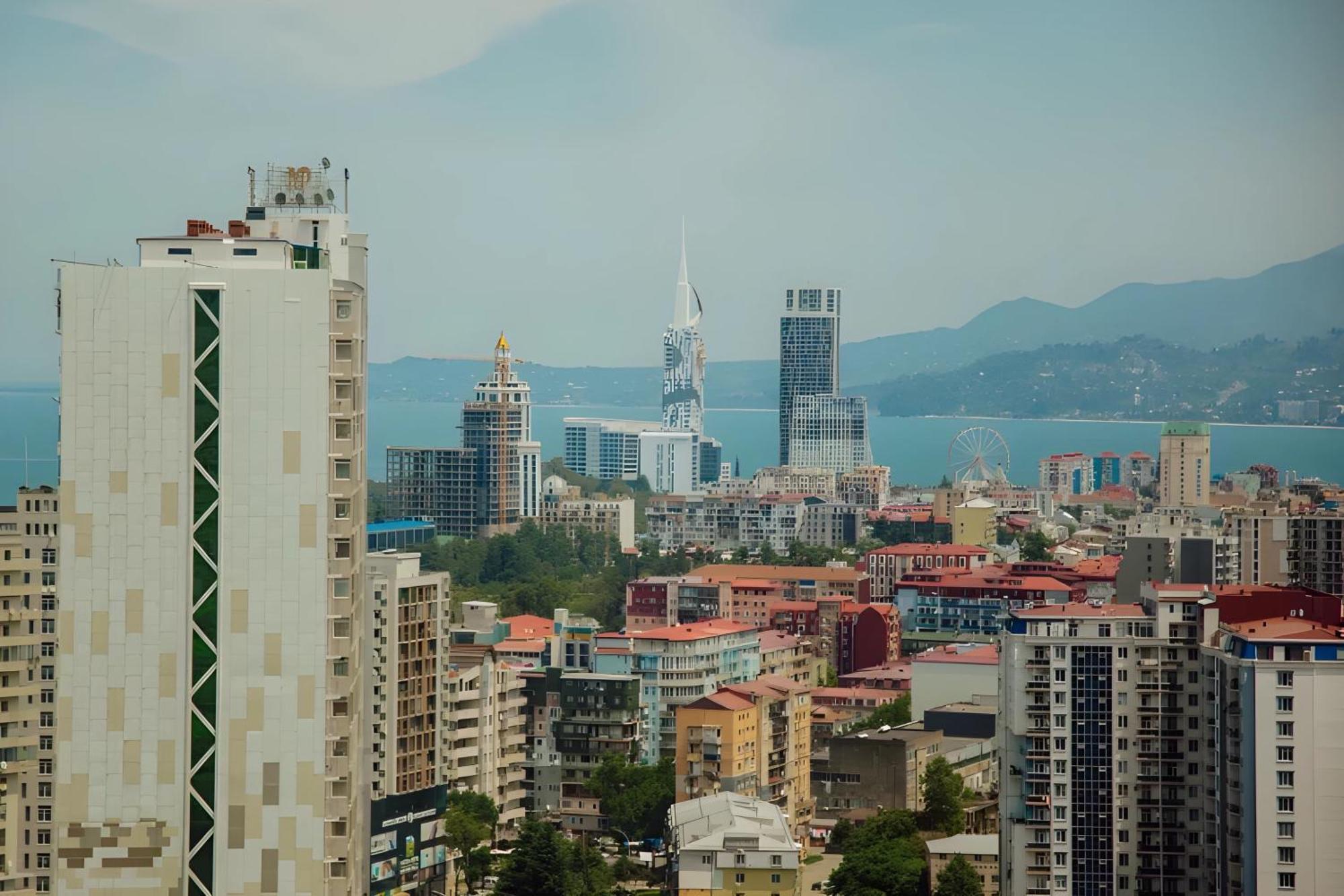 Апартаменты View From Above Orbi City Батуми Экстерьер фото