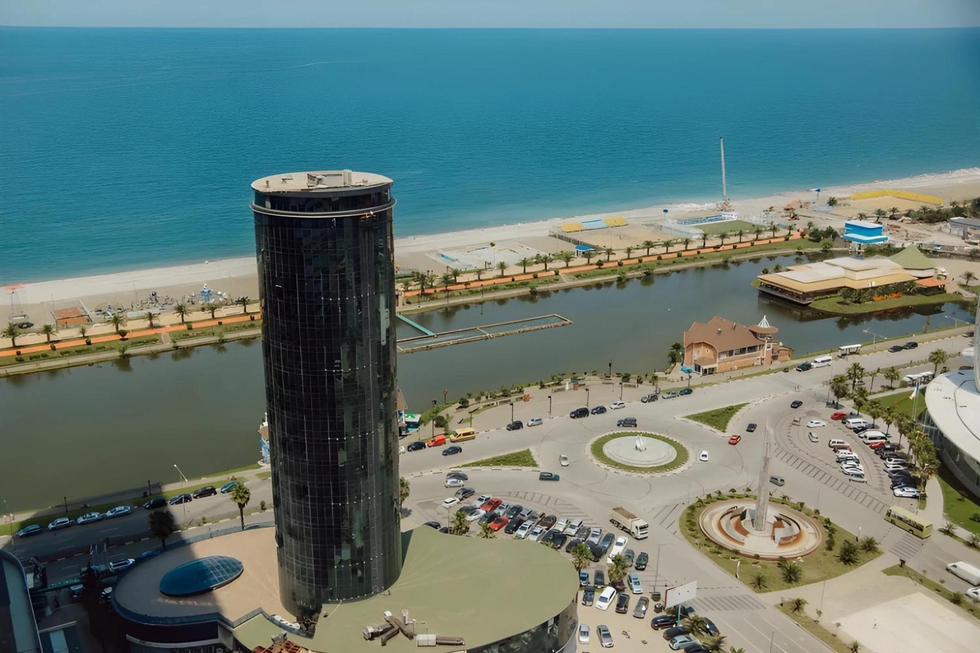 Апартаменты View From Above Orbi City Батуми Экстерьер фото
